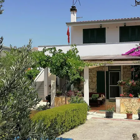 Apartment Lucija