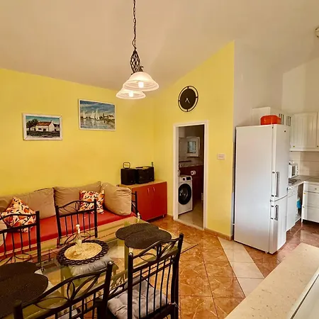 Lucija Apartment